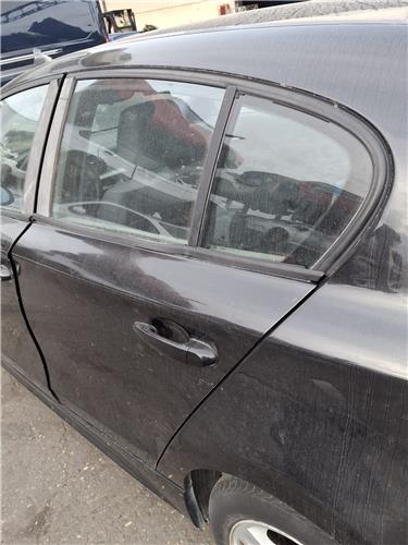 puerta trasera izquierda bmw serie 1 berlina