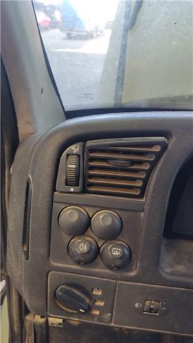 aireador izquierdo citroen jumper combi 09200