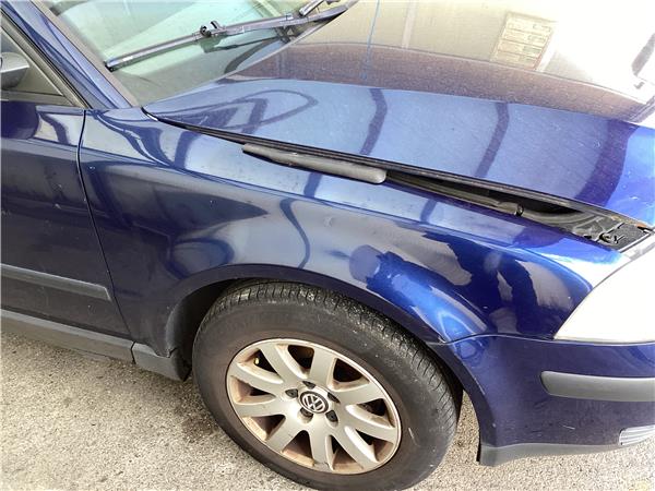 aleta delantera derecha volkswagen passat variant (3b6)(2000 >) 1.9 básico [1,9 ltr.   74 kw tdi]
