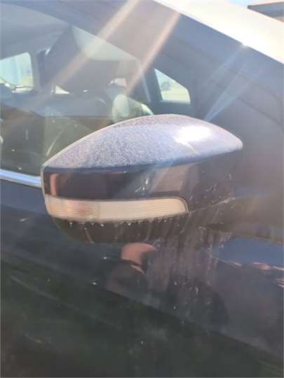 Retrovisor Derecho