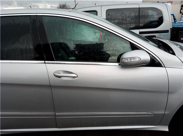 puerta delantera derecha mercedes benz clase