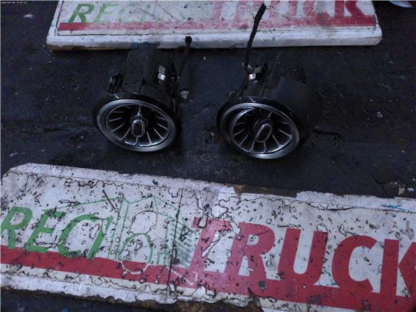 aireador izquierdo mercedes benz clase a bm 1