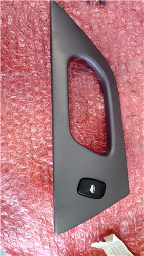 mando elevalunas trasero izquierdo peugeot 40