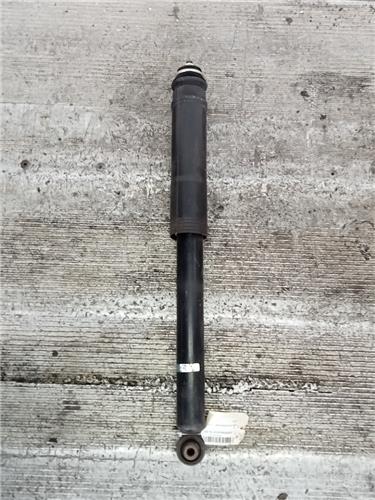 amortiguador trasero derecho toyota auris e15