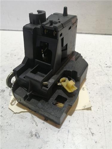 cerradura puerta trasera izquierda renault megane i fase 2 berlina (ba0)(1999 >) 1.9 d authentique [1,9 ltr.   59 kw dti diesel]