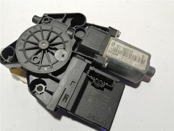 motor elevalunas delantero derecho renault gr