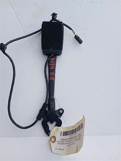 anclaje cinturon delantero derecho volkswagen