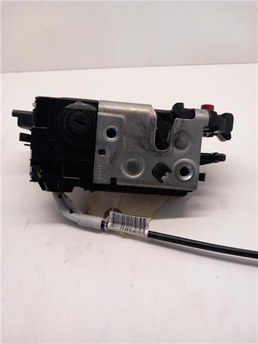 cerradura puerta trasera derecha peugeot 2008