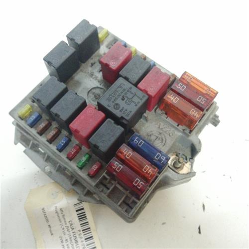 caja fusiblesrele alfa romeo 147 190 2004 19