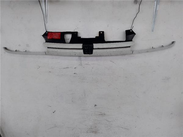 parrilla delantera peugeot 306 35 pt s1 01199