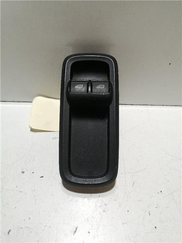 botonera puerta delantera izquierda ford fiesta vi 1.4 tdci 70cv