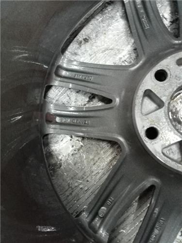 llanta rueda trasera derecha volkswagen touar