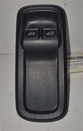 botonera puerta delantera izquierda ford fiesta (cnn)(2012 >) 1.25 trend [1,25 ltr.   60 kw 16v cat]