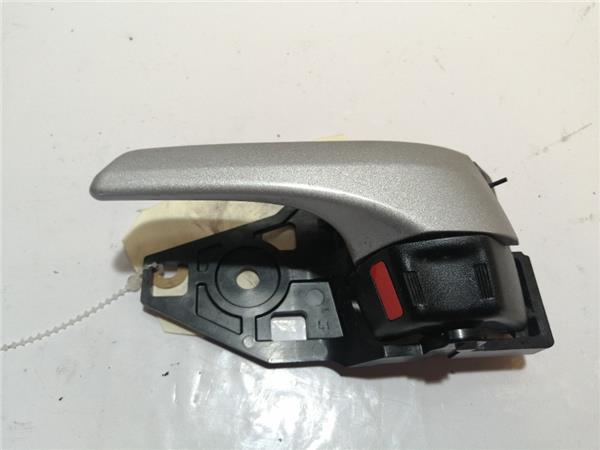 manilla interior puerta delantera izquierda t