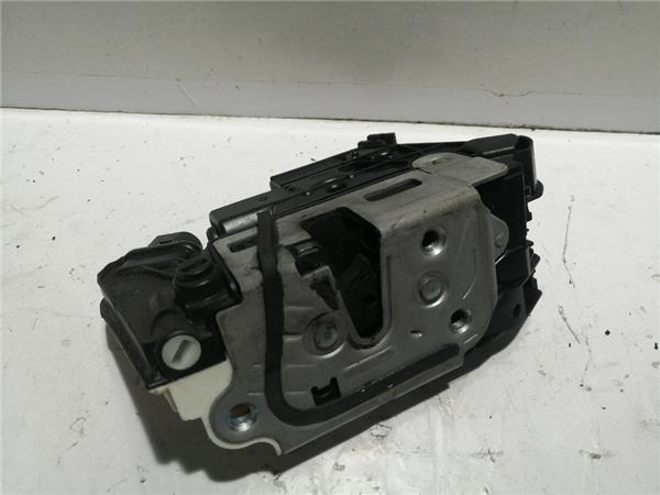 Cerradura Puerta Trasera Izquierda