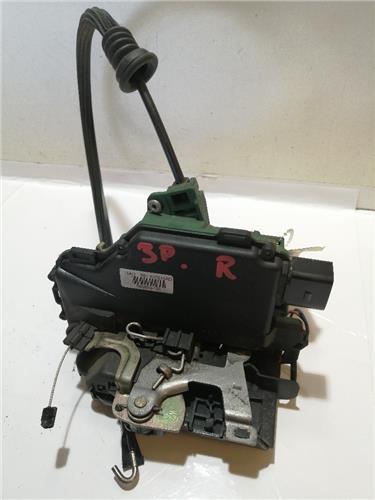 cerradura puerta delantera derecha volkswagen golf iv berlina (1j1)(1997 >) 1.9 tdi