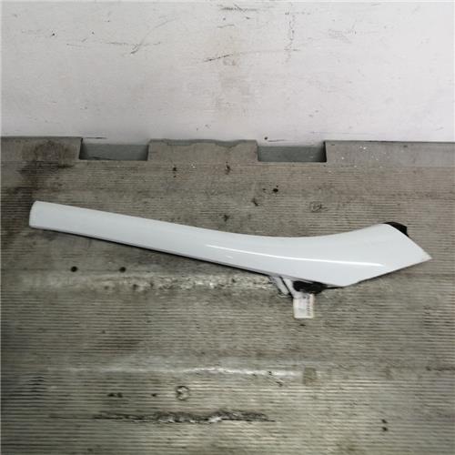 moldura parabrisas derecha renault grand scen