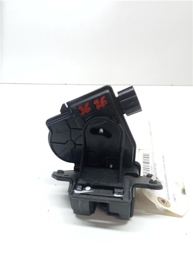 cerradura porton toyota auris e15 102006 14