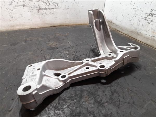 soporte brazo suspension delantero izquierdo