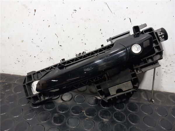 maneta exterior delantera izquierda mercedes 