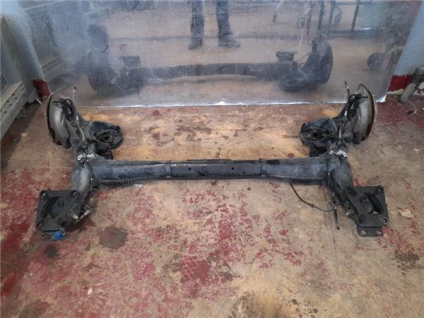 puente trasero citroen berlingo furgon 2008 