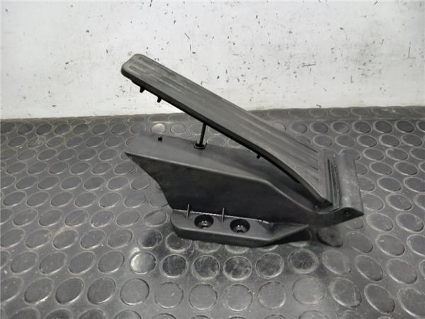 pedal acelerador mercedes benz clase e bm 212