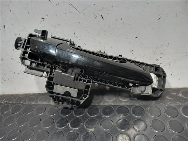 maneta exterior trasera derecha mercedes benz