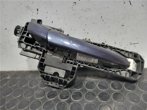 maneta exterior trasera derecha mercedes benz