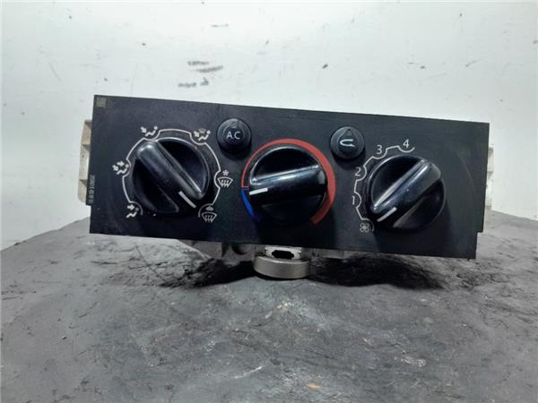 mandos calefaccion / aire acondicionado nissan interstar (x70)(11.2003 >) 2.5 furgón l1h1 3.3t [2,5 ltr.   88 kw dci diesel cat]