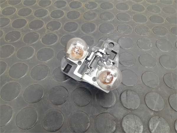 portalampara porton trasero izquierdo seat ex