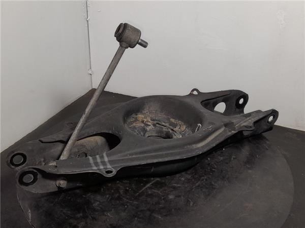 brazo inferior trasero derecho mercedes benz