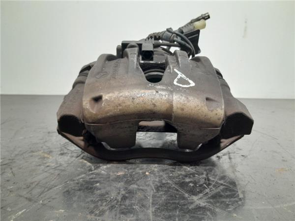 pinza freno delantero derecha mercedes benz c