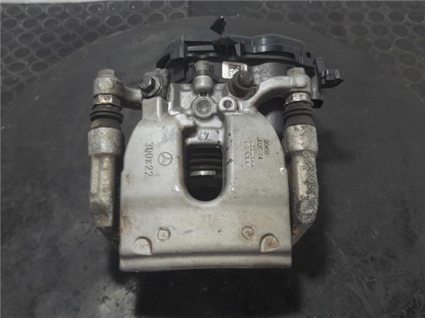 pinza freno trasero derecha mercedes benz cla
