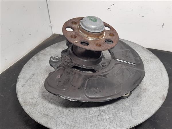 mangueta delantera derecha mercedes benz clas