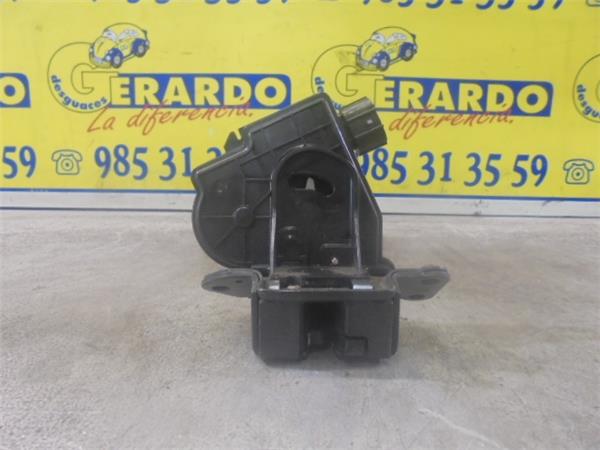 cierre electromagnetico porton toyota auris e