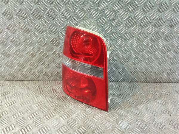 piloto trasero izquierdo volkswagen touran 1t