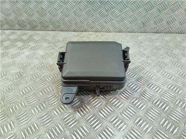 caja reles hyundai i20 gb 2014 10 essence lx