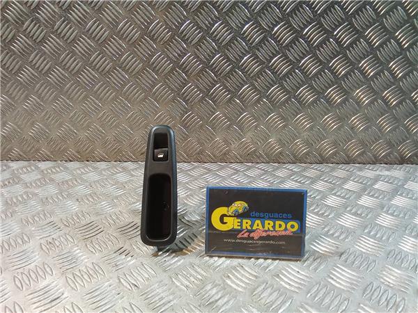 mando elevalunas trasero derecho peugeot 3008