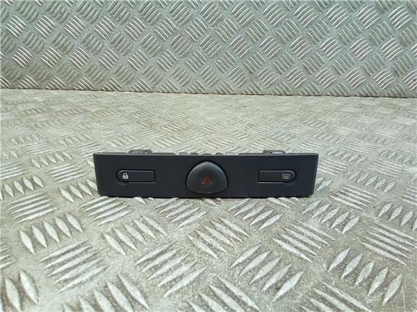 interruptor luces emergencia renault clio ii