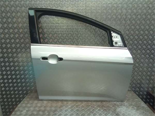 puerta delantera derecha ford focus berlina c