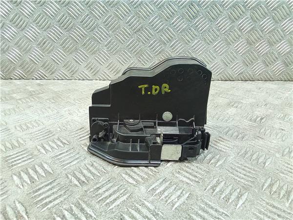 cierre electromagnetico trasero derecho bmw s