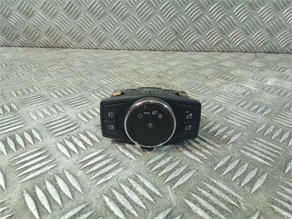 mando de luces ford focus berlina cb8 2010  1