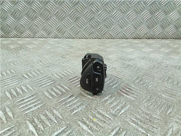 mando multifuncion nissan primera berlina (p12)(12.2001 >) 1.9 acenta [1,9 ltr.   88 kw 16v turbodiesel cat]