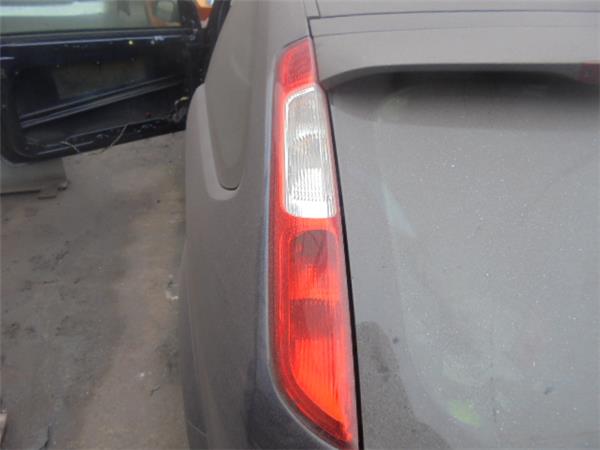 piloto trasero izquierdo ford focus ii da 20