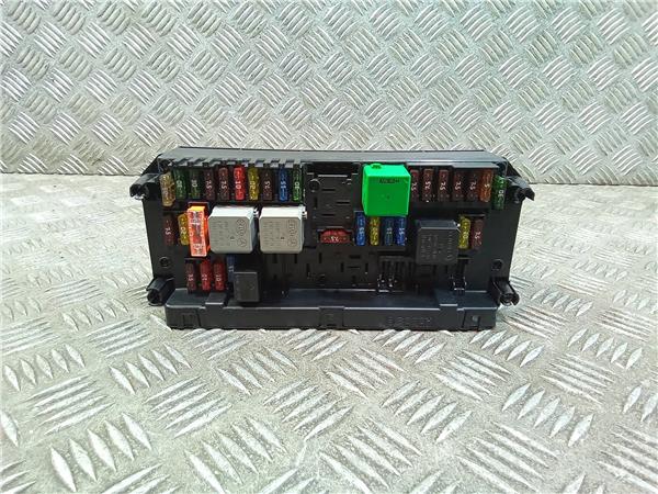 caja reles mercedes benz clase c bm 204 berli