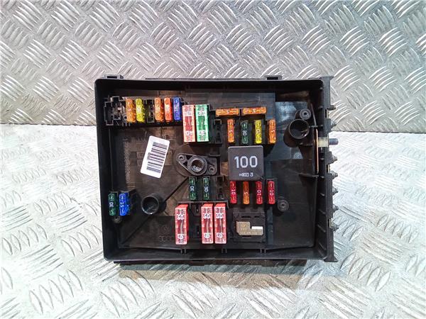 caja reles audi a3 sportback 8pa 092004 20 t