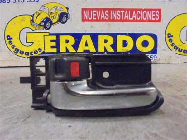 manilla interior puerta delantera izquierda toyota corolla verso (e12)(2002 >) 1.8 linea sol [1,8 ltr.   99 kw 16v cat]