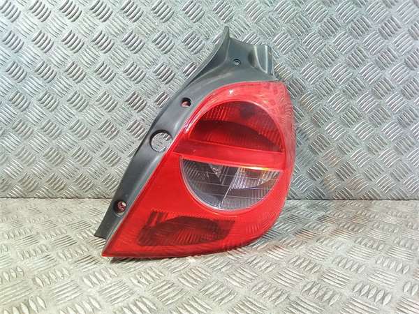piloto trasero derecho renault clio iii 2005