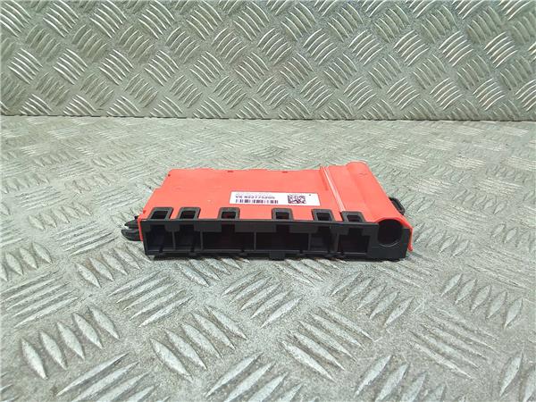 caja reles bmw serie 3 touring f31 2012  20 3