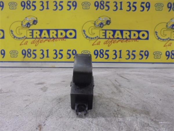 mando elevalunas delantero derecho nissan pri